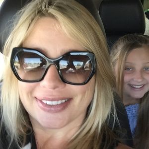 Meet your Posher, Skye